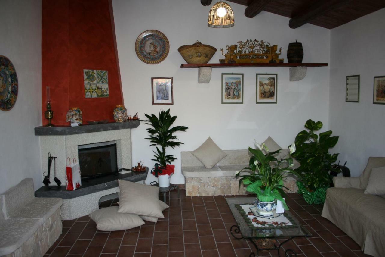 Serravalle Relais & Country Villa With Private Pool - Esclusive Use Chiaramonte Gulfi Exterior foto